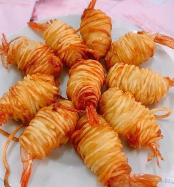 Garnelen im Kartoffelnest